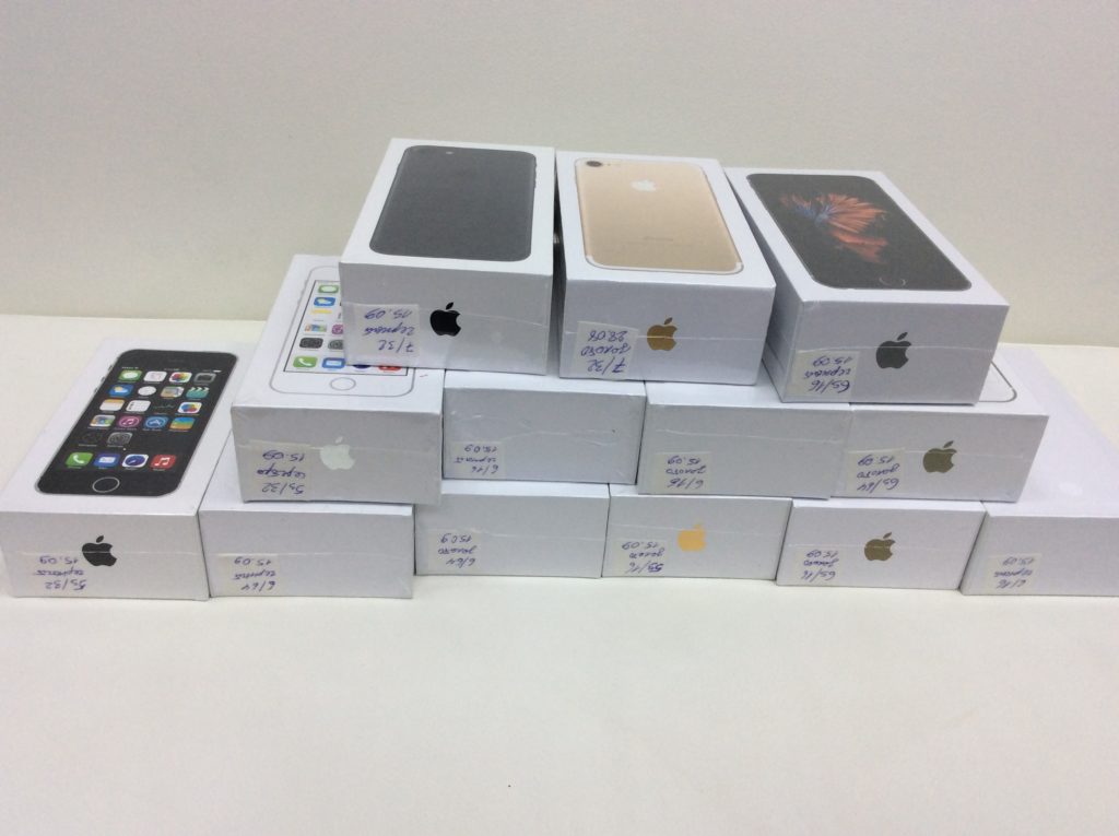 iphone v kaluge kupit